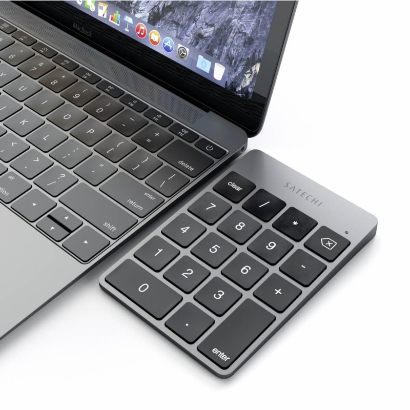 Satechi Slim wiederaufladbare Bluetooth-Tastatur (Nummernblock) Aluminium Space Gray